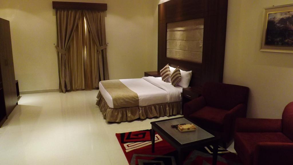 Baron Palace - Almasif Hotel Apartments Rijad Pokój zdjęcie