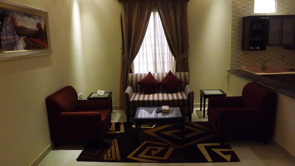 Baron Palace - Almasif Hotel Apartments Rijad Pokój zdjęcie