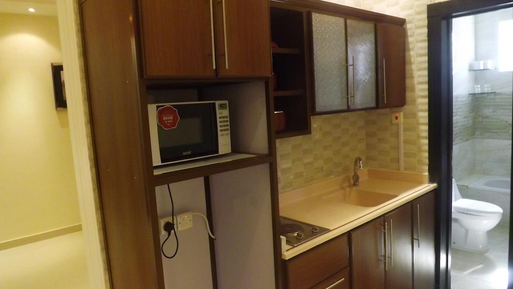 Baron Palace - Almasif Hotel Apartments Rijad Zewnętrze zdjęcie