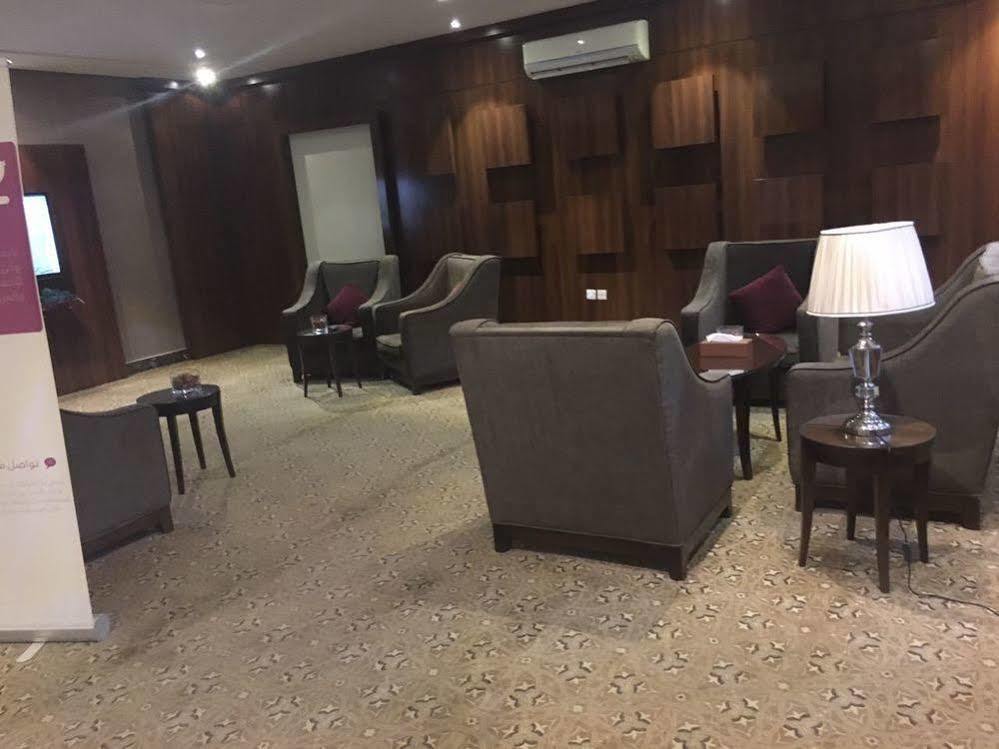 Baron Palace - Almasif Hotel Apartments Rijad Zewnętrze zdjęcie
